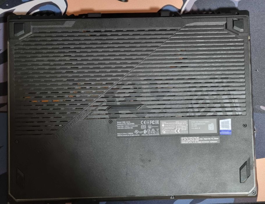 Laptop Gaming ASUS ROG G512LV 240Hz