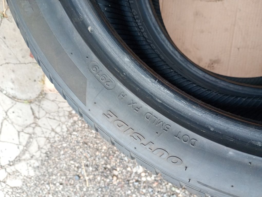 255/40/19 Nokian 2 бр