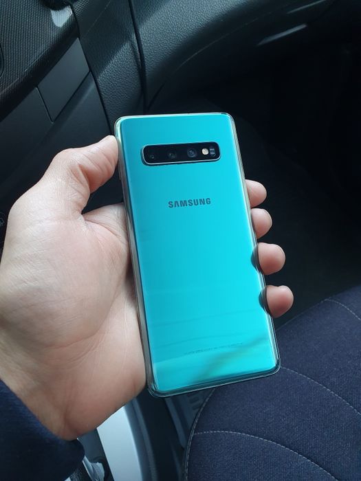 Samsung Galaxy S10 128Gb продам