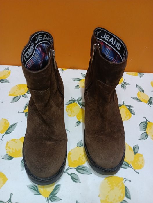 Tommy Jeans боти N 38 кожени - 35 лв