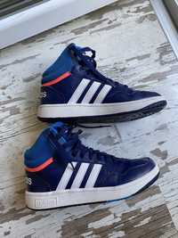 Adidas UK 4 EURO 36,2/3 Като нови