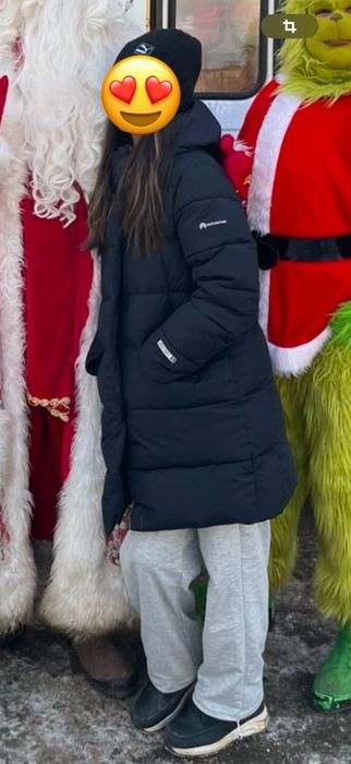 Продам зимнюю куртку на девочку