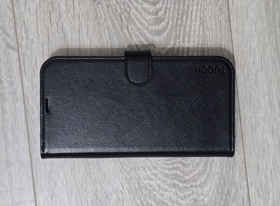 Husă TUCCH 2-în-1 pentru iPhone 16 Pro Max – Negru Texturat, Magnetică