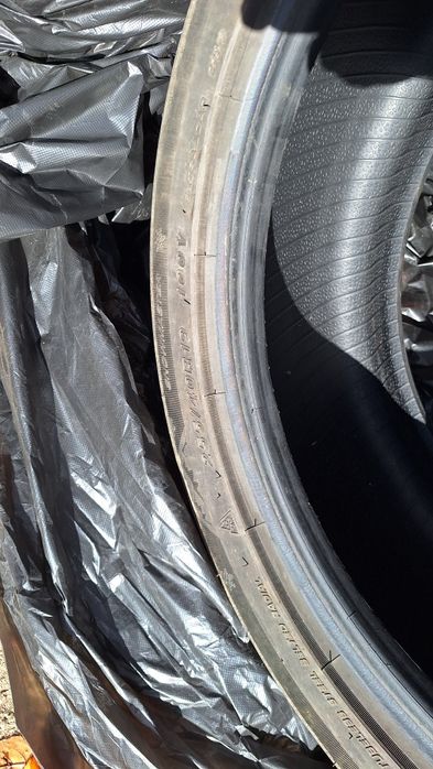 255 40 19  два броя дот 18/22