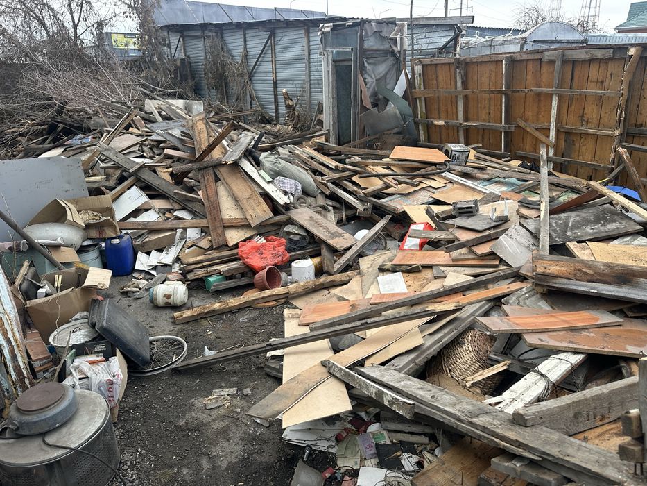 Отдам Доски на дрова бесплатно