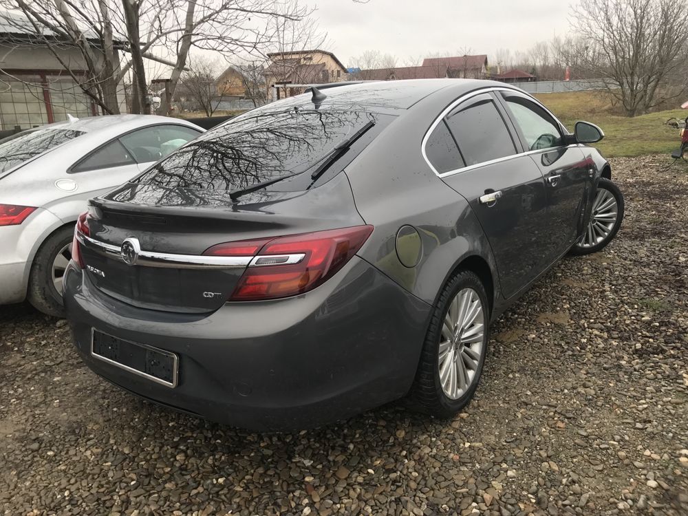 Bara spate Opel Insignia 2015