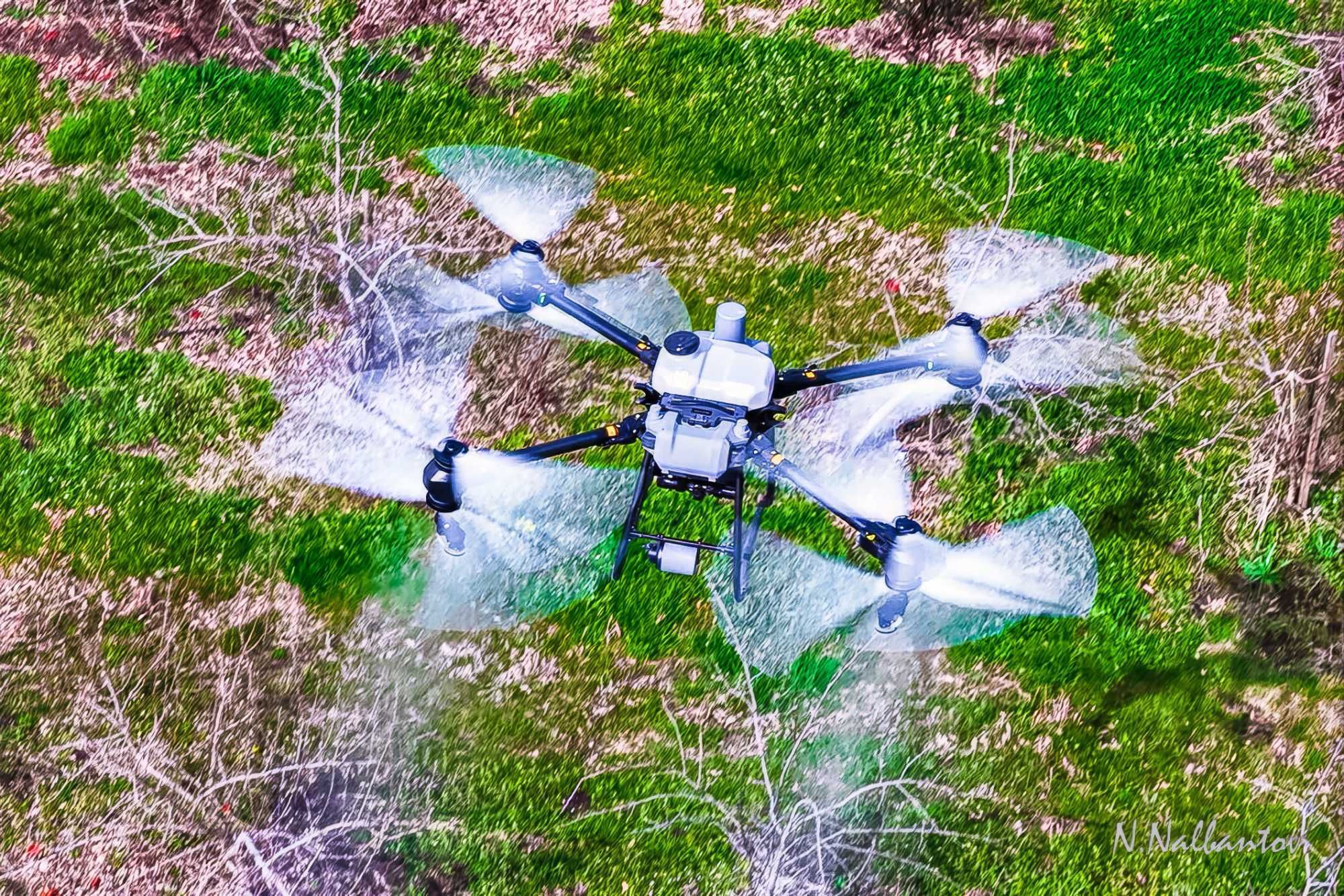 Пръскане със Земеделски Дрон Dji Agras T50