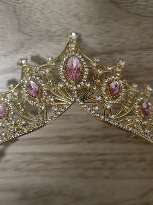 Diadema mireasa tip printesa