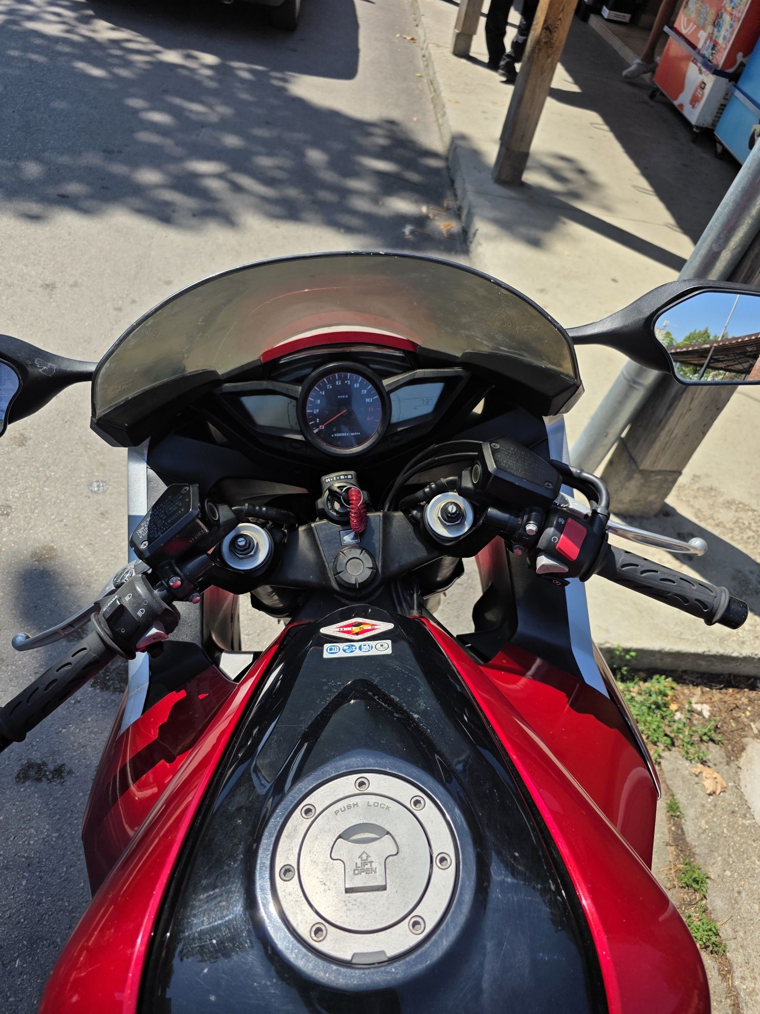 Honda vfr 1200 v4