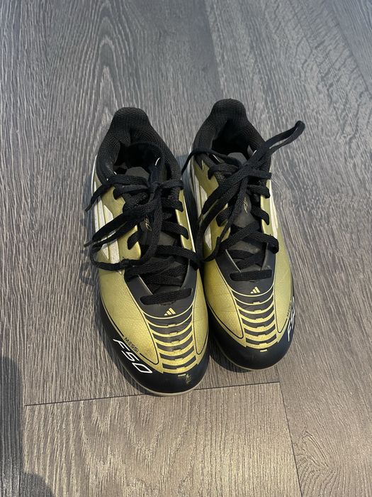 Ghete fotbal iarba copii, marimea 32