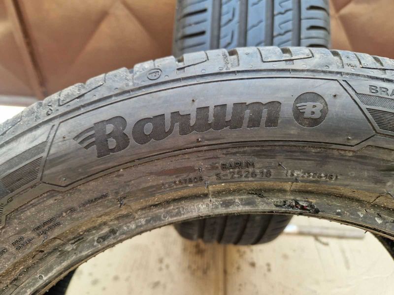 2 Barum R18 215/55
летни гуми
DOT4421