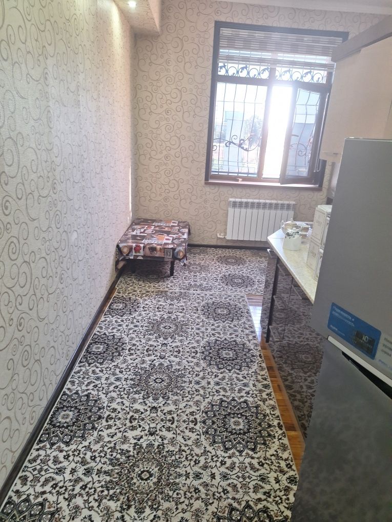 Qarshi shahar aeraport kvartira