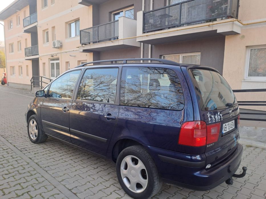 Vând Seat Alhambra din 2003 1.9 Diesel