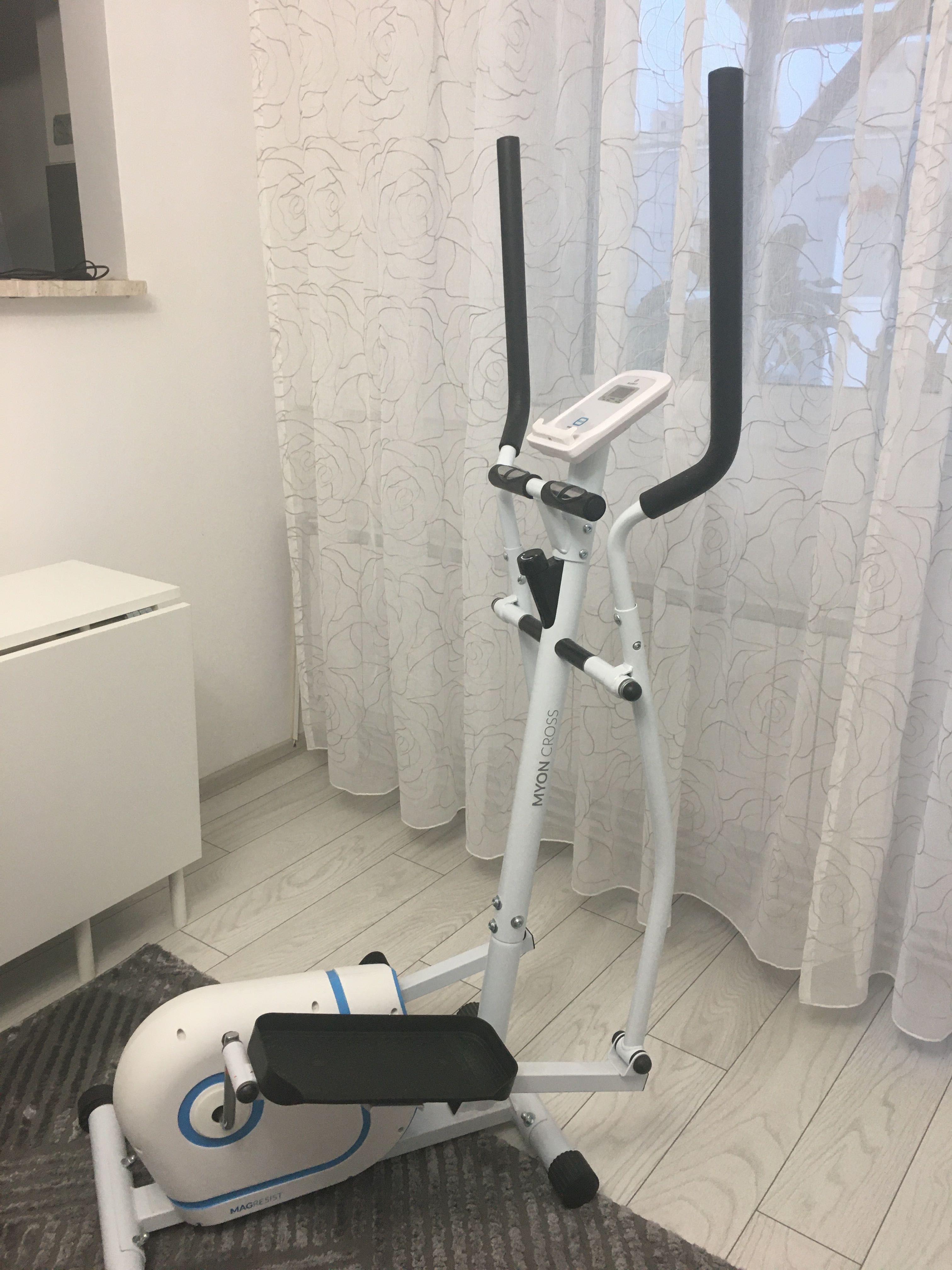 Bicicletă eliptică Myon Cross crosstrainer
