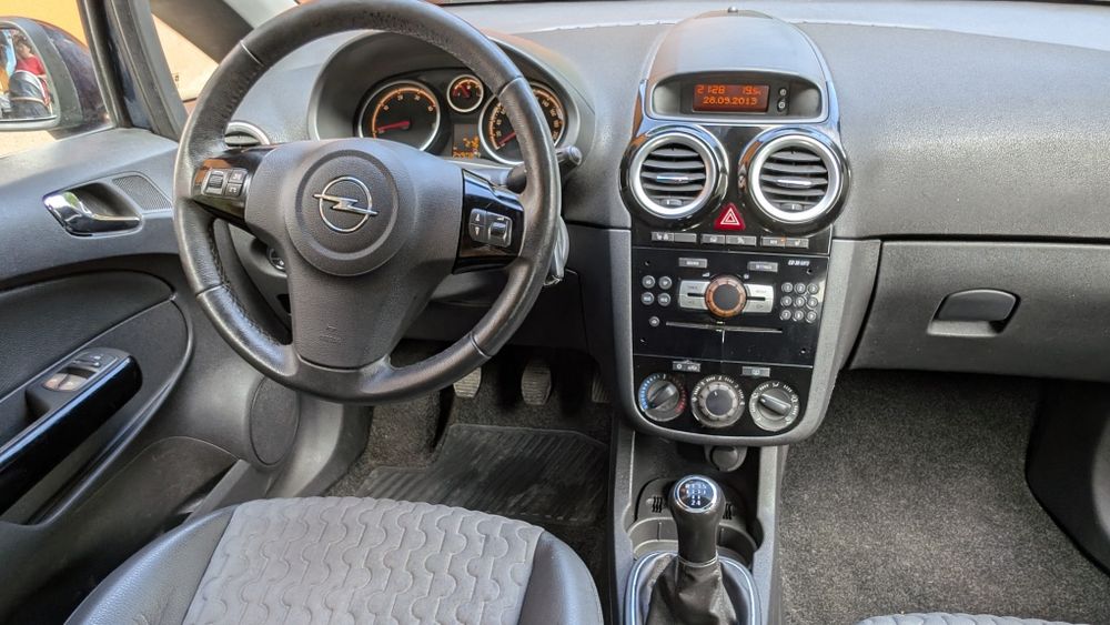 Opel CORSA 1,3 diesel 2013 euro 5