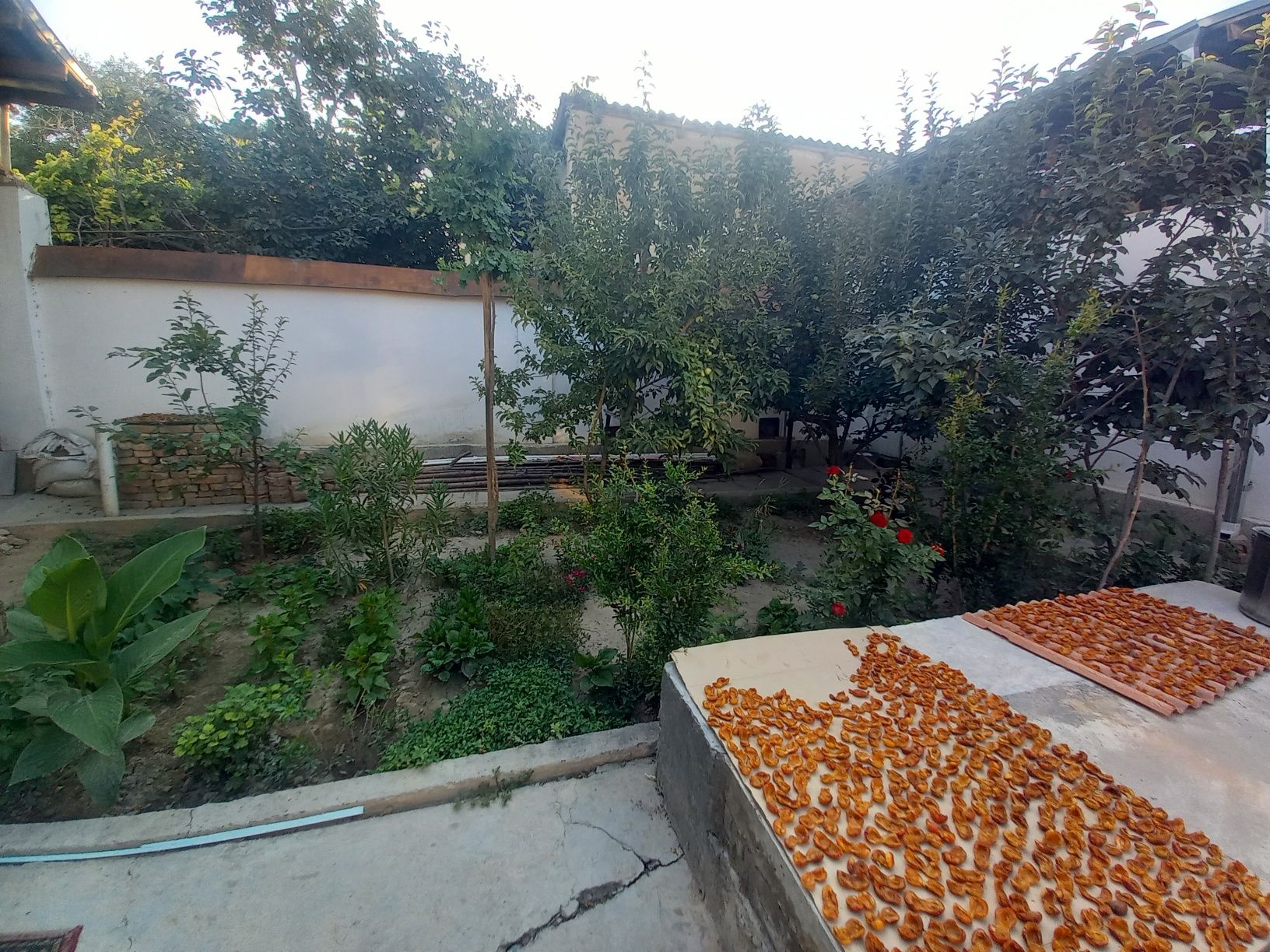 Uy sotiladi Kattaqo'rg'on shahar