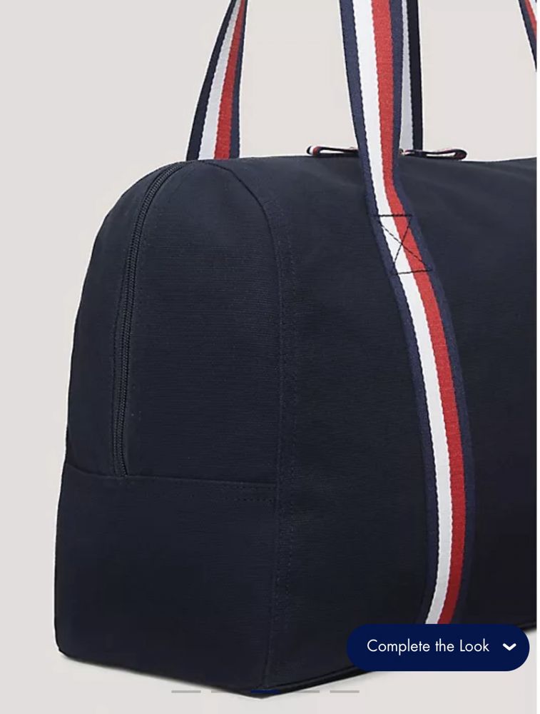 Спортивная сумка от Tommy Hilfiger