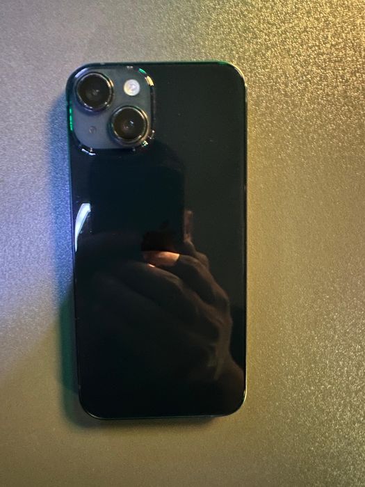 Продам айфон 13 128гб