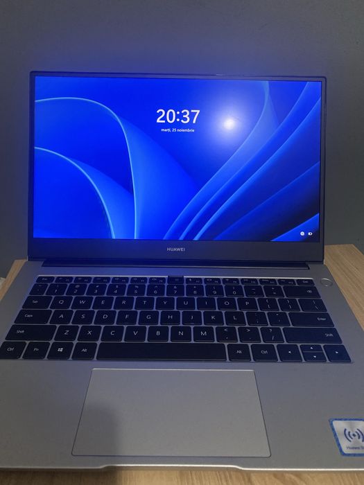 Vand laptop Huwaei d14