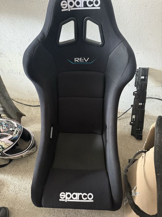 Спортна седалка спарко корито sparco sedalka