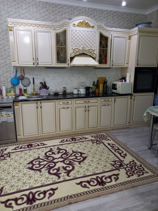 Кухонный гарнитур