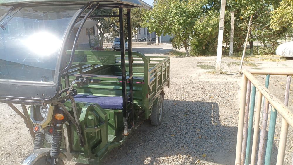 Bobo motors sotiladi