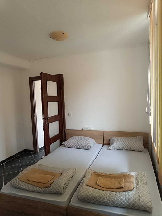 Дава се под наем Къща в Бургас, Пристанище Бургас - 170 кв.м за 183.6 € - Снимка #15