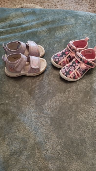Сандалии детские