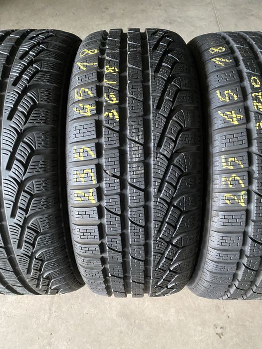 Anvelope iarna 235/45/18 Pirelli Sottozero 3 235 45 18 R18