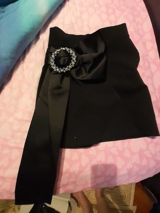 Fustă Zara mărime XS nouă