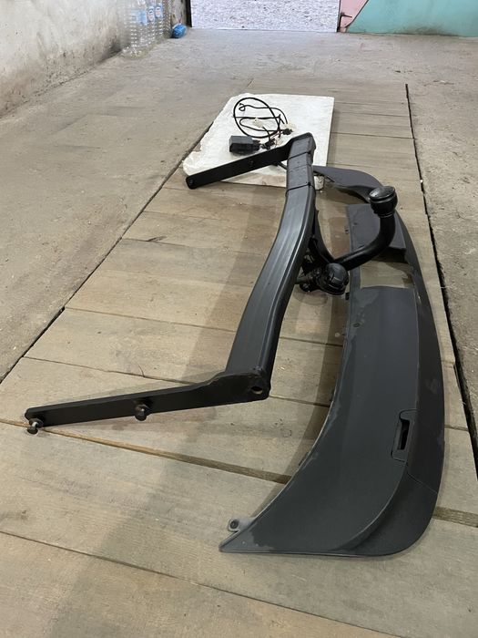 Теглич за Ауди А3 8П