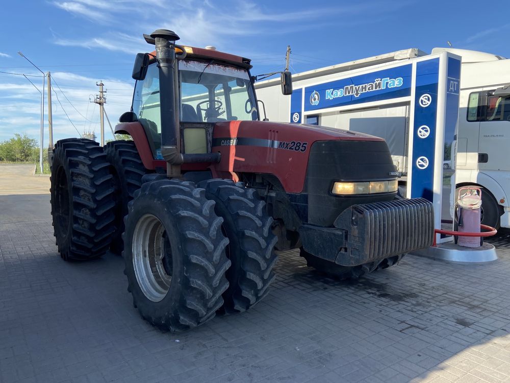 Продам Case Magnum MX285