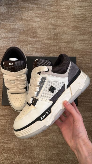 Amiri MA-1 Pallend