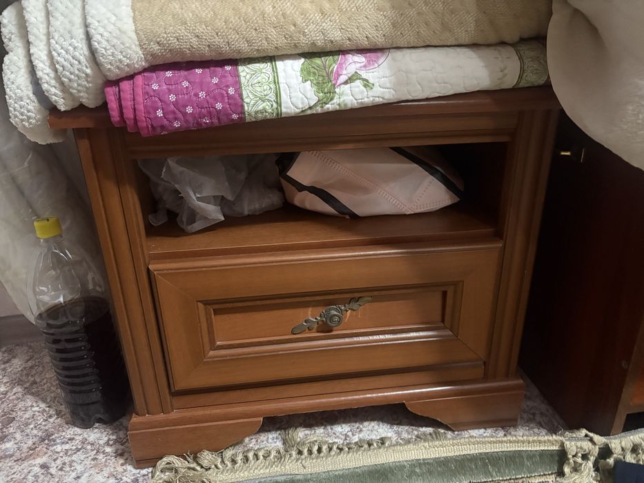 Спальный гарнитур, хорошего качества. Производство Украина