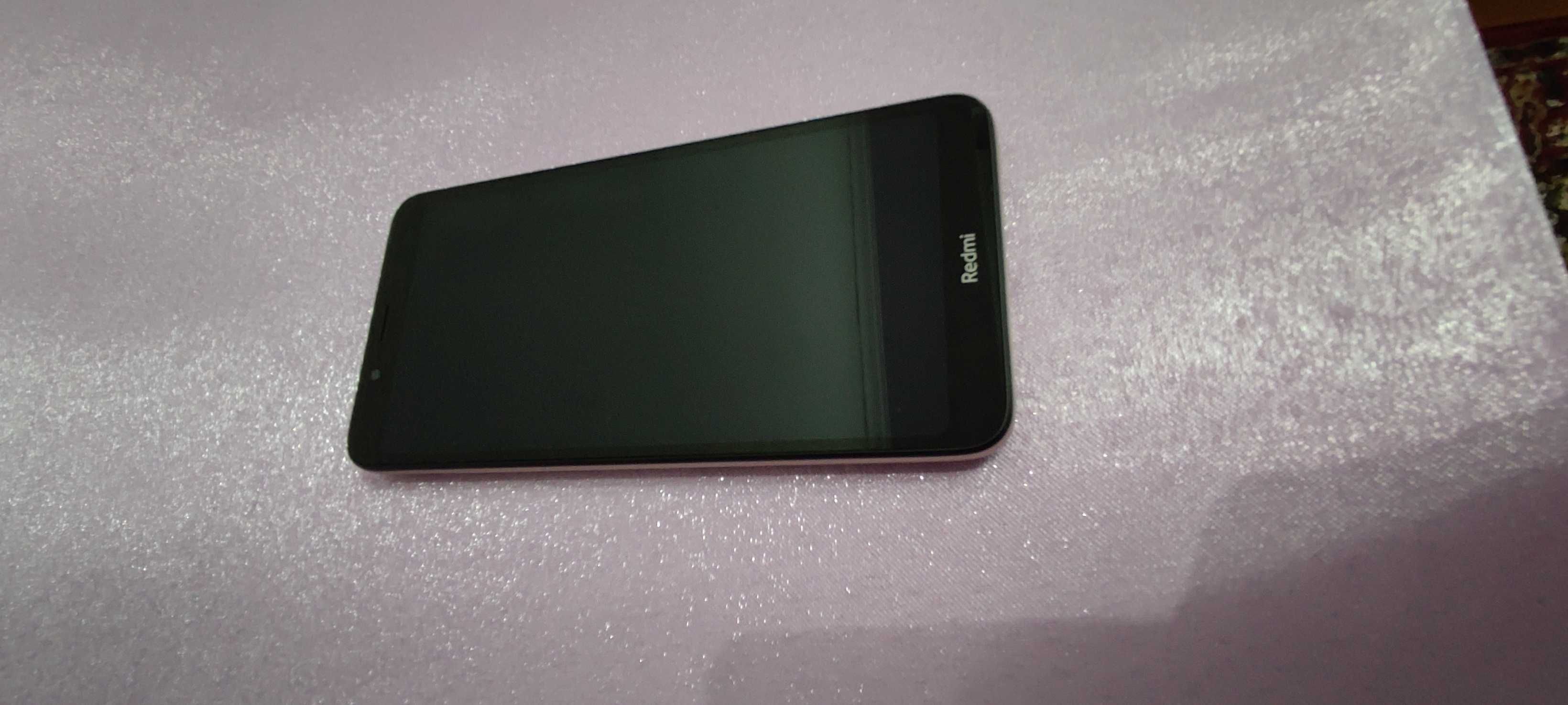 Продам телефон Redmi 7A в идеальном состоянии.