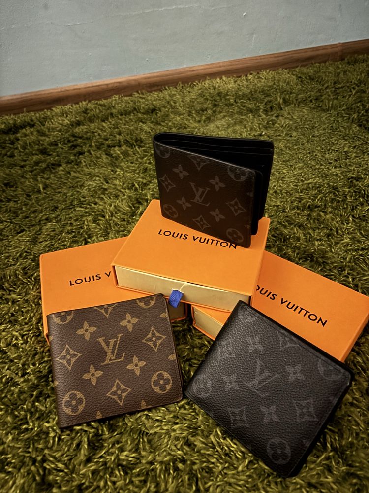 Портмонета Louis Vuitton