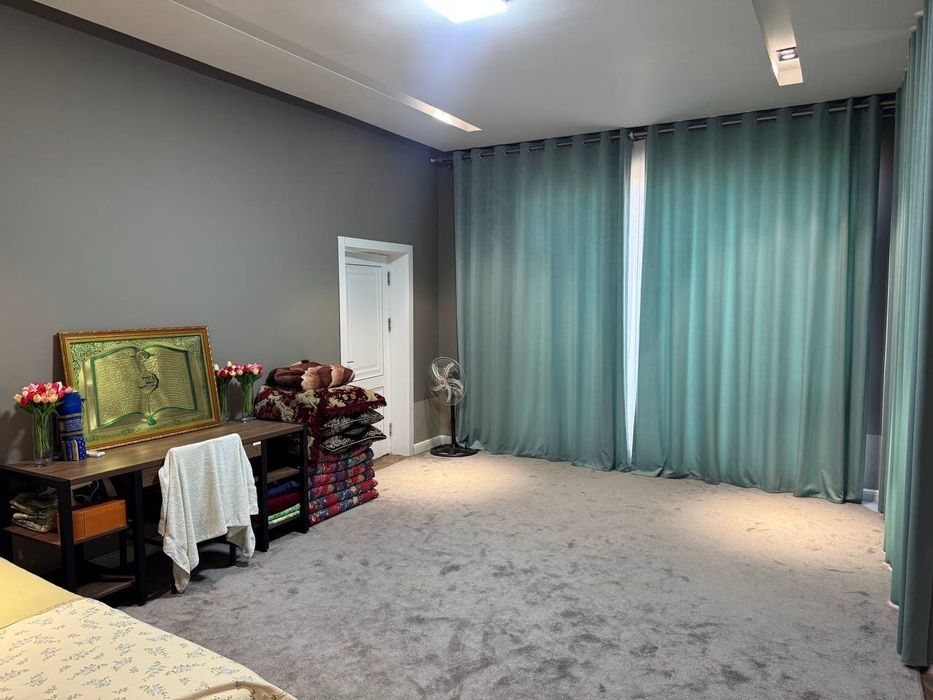 Dacha sotiladi hovli