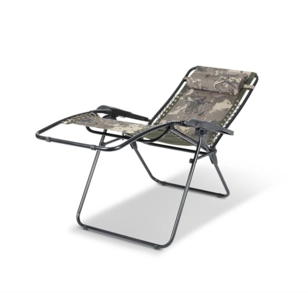 Scaunul pliabil Nash Bank Life Hi-Back Lounger