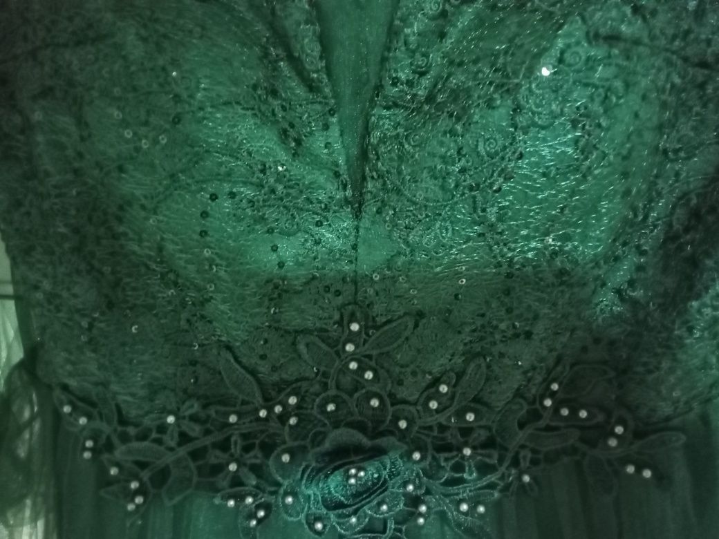Rochie verde smarald - mărimea M