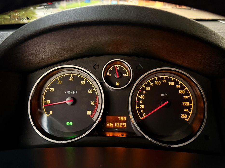 Vând Opel Astra H