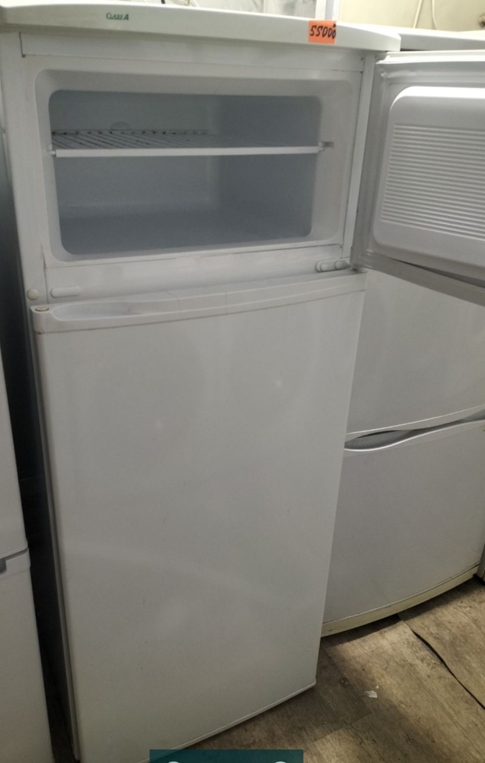 Продам  холодильник почти новы