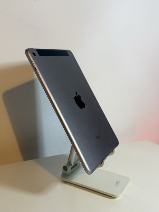 Ipad Mini 4 Cellular 64GB Space Grey