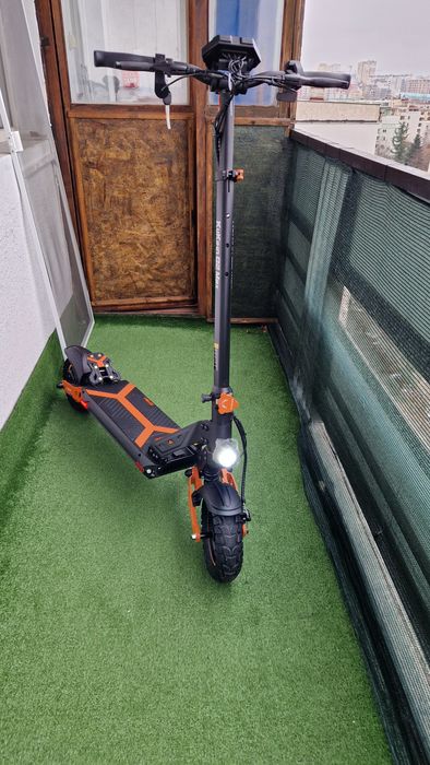 Електрическа тротинетка Kukirin G2 MAX 1000w 20AH скутер Кукирин