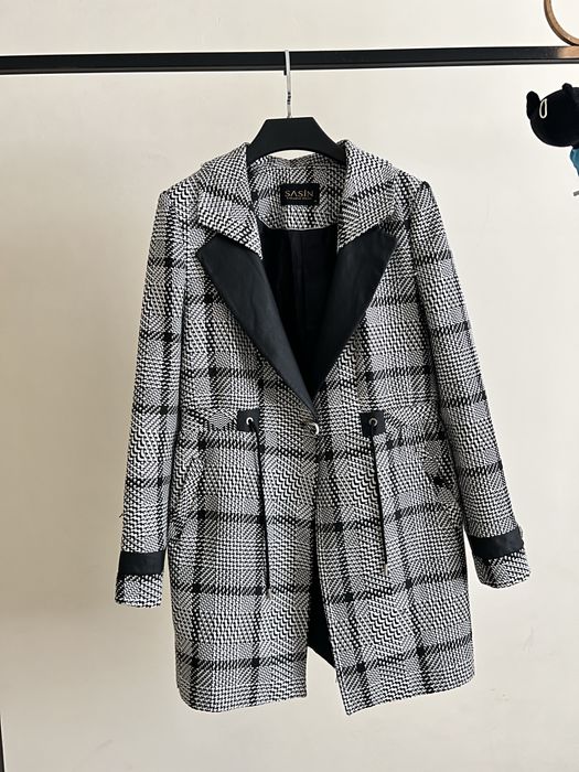 Пиджак осенний длинный
