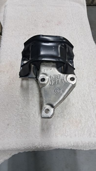 Suport motor Peugeot