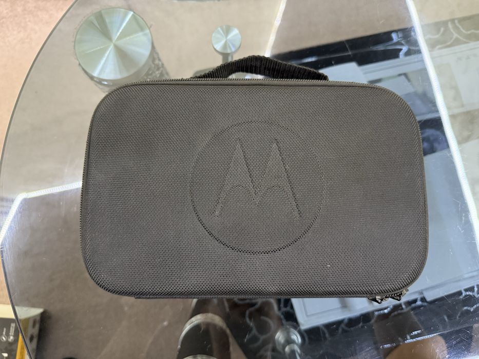 Продам рация Motorola T82
