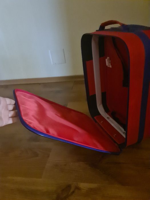 Troller cu capitanul America copii