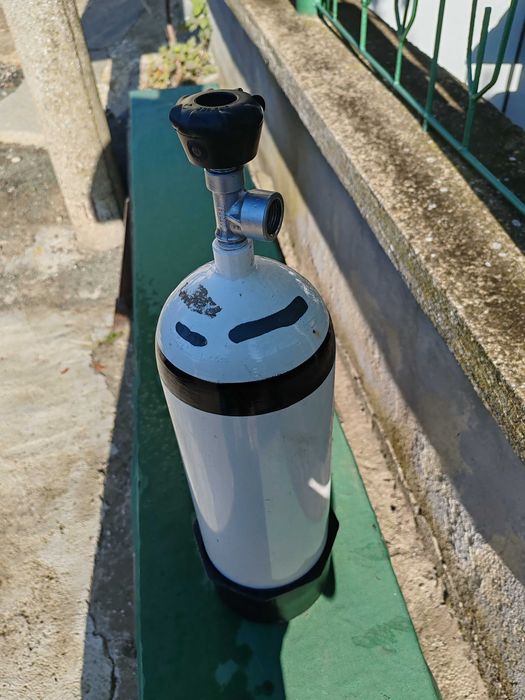 Бутилка за водни спортове