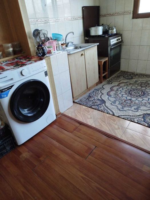 Kvartira qizlarga chorsu bozoriga yaqin