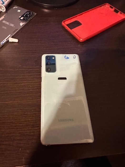 Reparații Laptopuri, Telefoane, PC, Console & Stații Audio